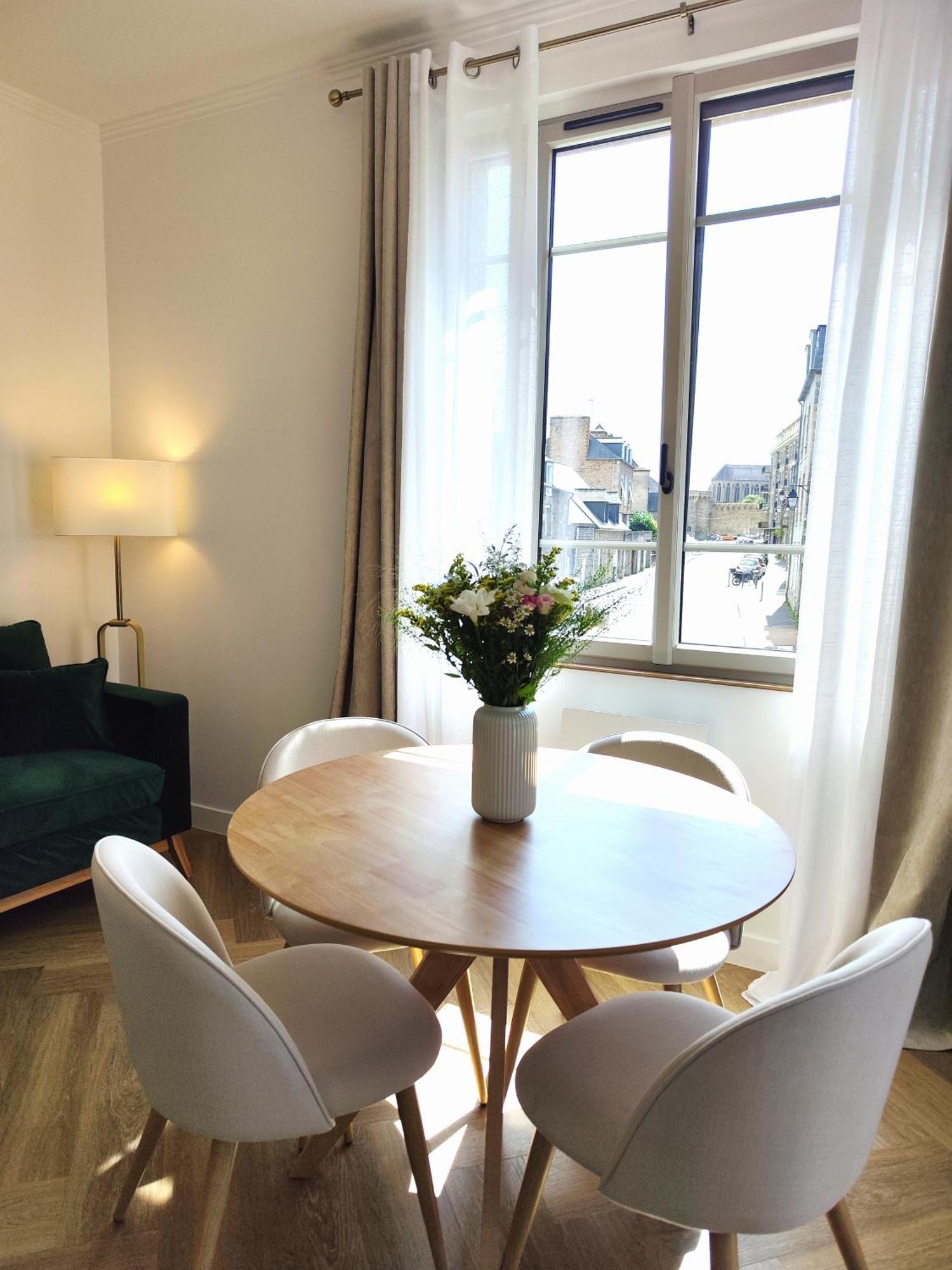 Demeures & Chateaux - Hotel De La Porte Saint-Malo Dinan Kültér fotó